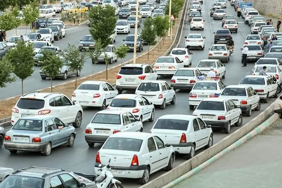 ۶۰ درصد آلودگی هوا ناشی از وسایل حمل و نقل متحرک است