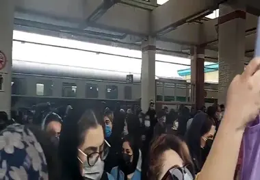 ازدحام مترو مربوط به نقص فنی نیست