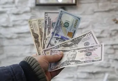 ارزش دلار مقابل رقبای خارجی اش افزایش یافت