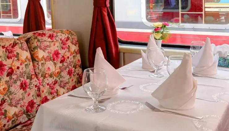 همه‌چیز درباره کیفیت رستوران در انواع قطارهای ایران؛ غذا از رستوران قطار سفارش بدهیم یا نه؟