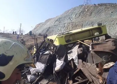 واژگونی اتوبوس در علوم تحقیقات
