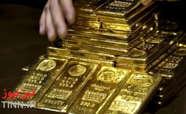 عقب‌نشینی طلای جهانی به مرز ۱۲۰۰ دلار