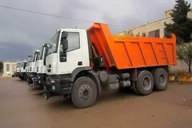 ورود ۲۰ دستگاه کامیون باری به ناوگان راهداری استان کردستان