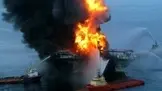 ۳ فوتی در حادثه حریق کشتی در بوشهر/ ۲ نفر محبوس هستند