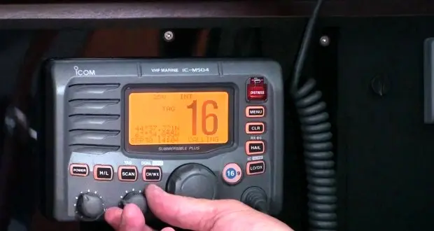 AMSA advises on automatic VHF channel switching