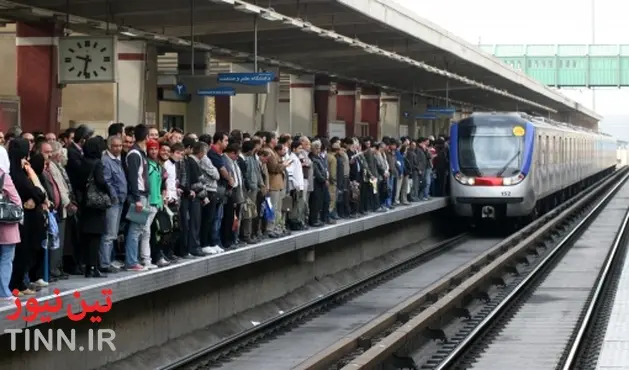 تاخیر ۲۵ دقیقه ای قطارها در خط سه مترو تهران