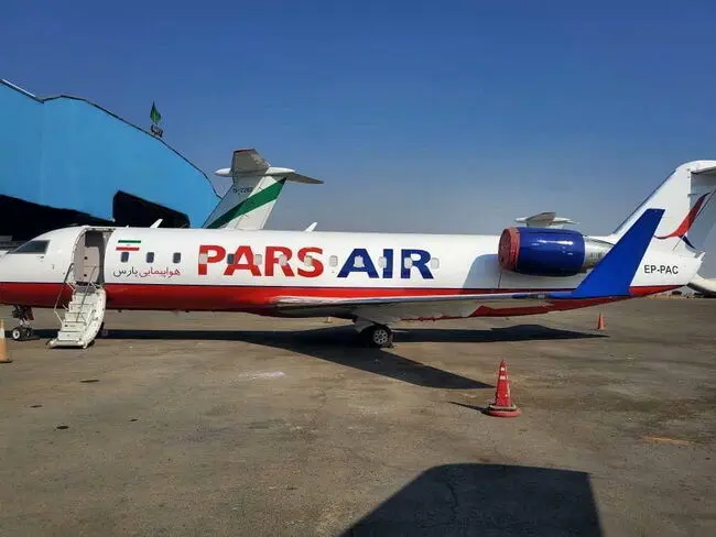 نخستین پرواز آزمایشی هواپیمایی پارس در شیراز به زمین نشست