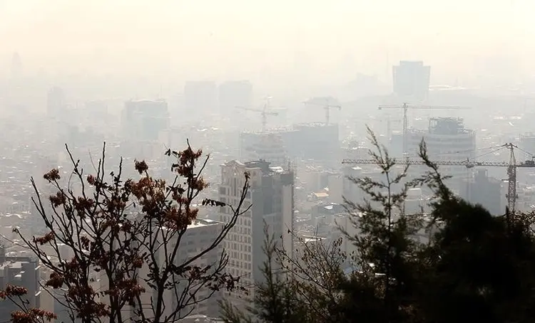 کیفیت هوای تهران به مرز آلودگی رسید