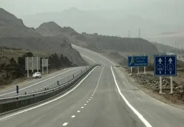 چهار خطه کردن قطعه سوم مسیر ایلام - مهران کلنگ‌زنی شد