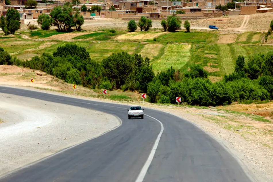 برخورداری ۱۰۰۸ روستای استان همدان از راه آسفالته مناسب