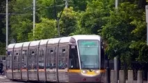 آسیایی ها سوار بر قطار «حمل و نقل عمومی» رایگان می شوند
