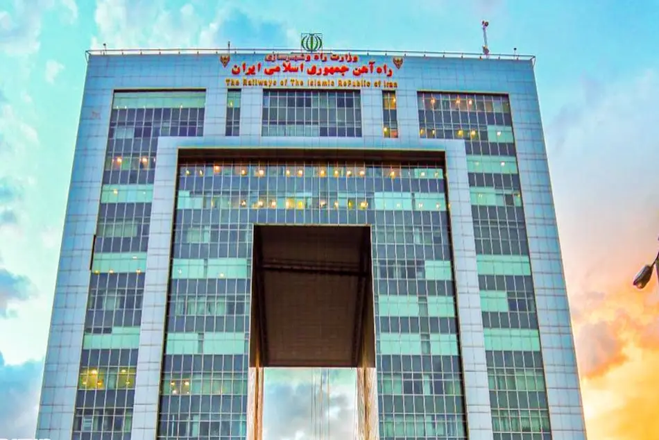 صدور حکم برائت برای مسعود بیات ؛ مسئول راه اندازی کارزار برکناری مدیرعامل سابق راه آهن + سند


