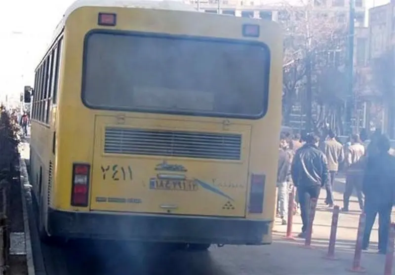  ۱۵۰ دستگاه اتوبوس غیرمجاز در قم مشغول فعالیتند 