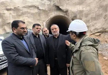 بررسی روند اجرای قطعه ۱۸ راه‌آهن شرق با حضور معاون وزیر راه