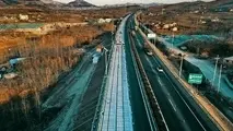 نیروگاه‌ خورشیدی روی بزرگراه‌ ها: راهکاری نوین برای درآمدزایی پایدار و توسعه انرژی پاک