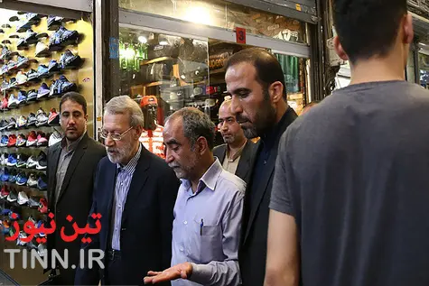 رئیس مجلس به بازار تهران رفت/ لاریجانی: ریشه تلاطم ارزی شخصی خارج از کشور است