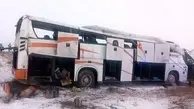 25 مصدوم در برخورد اتوبوس با کامیون در اتوبان کاشان - نطنز