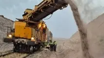 ادامه عملیات بهسازی خطوط ریلی در راه‌ آهن شمال‌ غرب‌