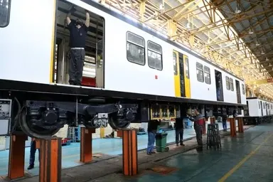 افزایش ۲۰ درصدی ظرفیت اورهال قطارهای مترو تهران
