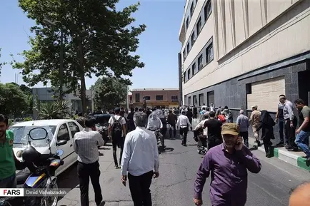 حمله مسلحانه به مجلس