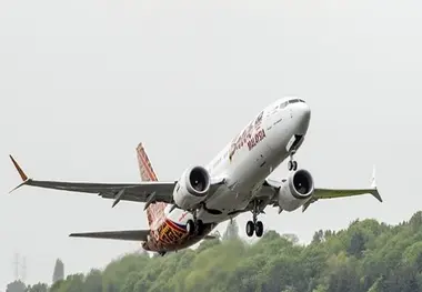 Boeing delivers first 737 MAX to Malaysia's Malindo Air