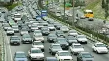 تردد بیش از 400 هزار خودرو در محورهای اردبیل ثبت شد
