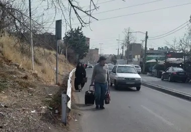 وقتی پیاده رو نیست