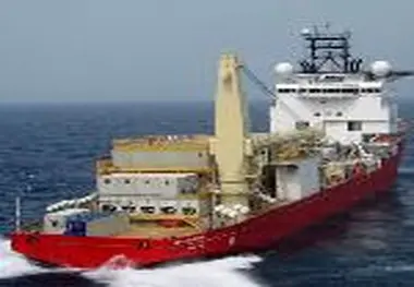 بازدید مدیرعامل کشتیرانی از سایت سوخت رسانی در قشم