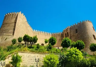 تمام فعالیت‌های گردشگری قربانی کرونا شده است
