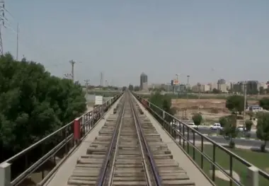 کلیپی بسیار زیبا مربوط به احداث اولین پل فلزی در ایران 