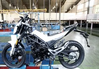 طراحی موتورسیکلت برای نخستین بار در کشور