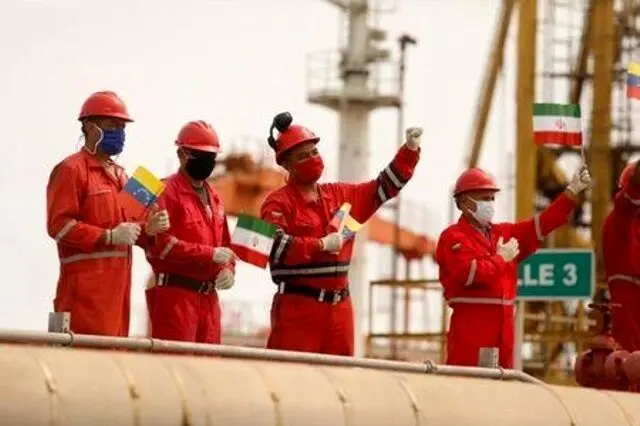 پنجمین نفتکش ایرانی یکشنبه به آبهای ونزوئلا می‌رسد