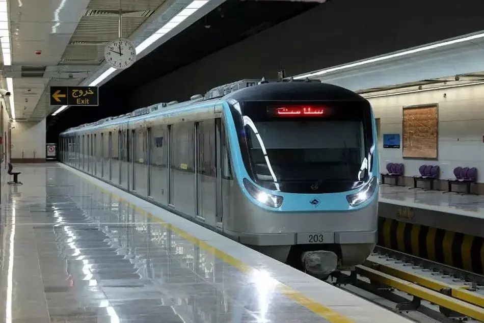 شهردار مشهد: خط سوم مترو مشهد امسال مسافرگیری می‌ کند