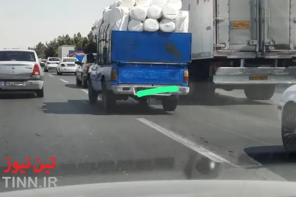 وضعیت حمل و نقل جاده ای بار در یکی از پرترددترین آزادراه های کشور 
