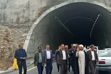  تونل شماره ۱ راه کربلا در مسیر ایلام - مهران زیربار ترافیک رفت