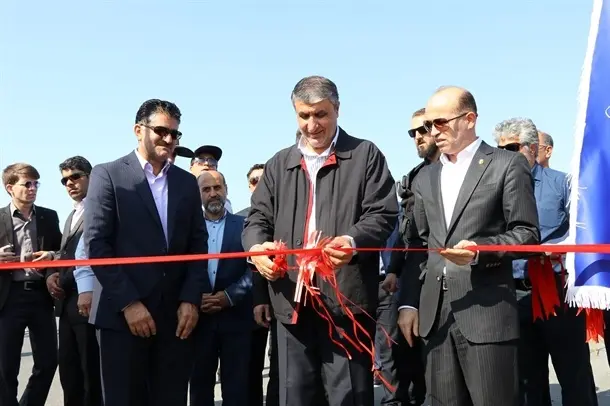 افتتاح ۲,۵ کیلومتر جاده دسترسی بندر شهید بهشتی با حضور وزیر راه