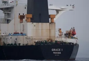 تأیید رفع توقیف گریس ۱ از سوی سازمان بنادر