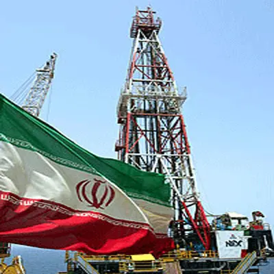 ایران و توتال نخستین قرارداد جدید نفتی را برای توسعه فاز 11 پارس جنوبی امضا کردند