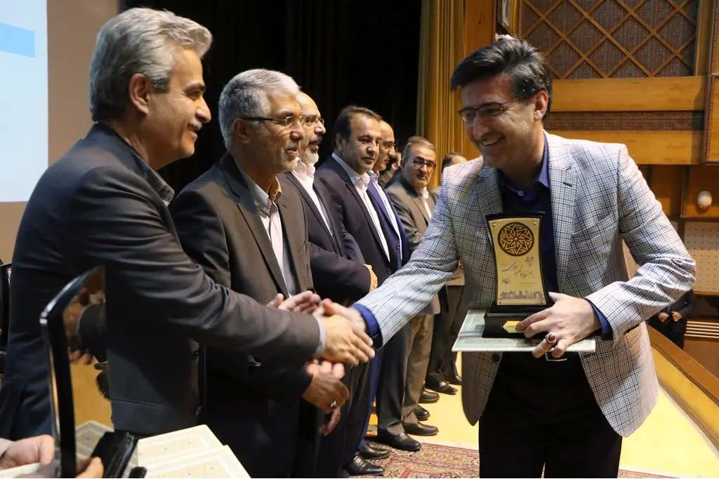 راهداری و حمل نقل جاده‌ای فارس در جشنواره شهید رجایی برتر شد

