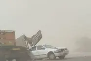 محور فهرج–زاهدان به دلیل طوفان شدید و گردوخاک مسدود شد