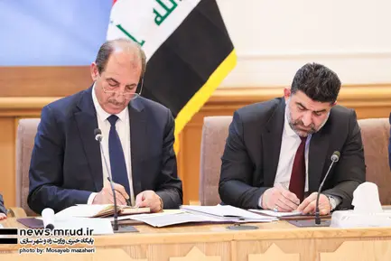  نشست مشترک وزیر راه و شهرسازی جمهوری اسلامی ایران و وزیر حمل و نقل کشور عراق