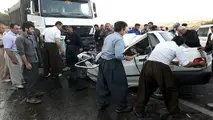 ۱۲ نفر بر اثر تصادف پراید و پیکان در محور باغ بهادران مصدوم شدند