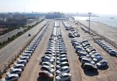 ایران خودرو از پژو درخواست غرامت کرد
