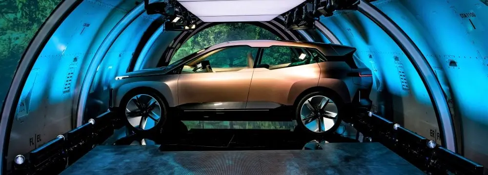 BMW’s Tech-Stuffed Concept SUV Heralds Fancy, Electric Future