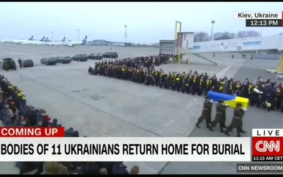 پیکر قربانیان سقوط هواپیمای اوکراین وارد کی‌یف شد