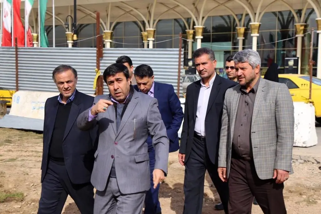 بازدید استاندار خراسان رضوی از پروژه بزرگ محوطه‌سازی فرودگاه مشهد