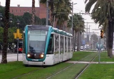 Catalonia signs agreement on Barcelona urban rail projects 