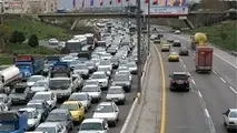 ترافیک سنگین در مسیرهای منتهی به تهران/ چالوس ساعاتی بسته می‌ شود