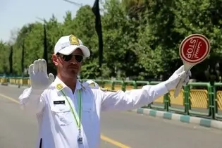 فیلم| رانندگی دیوانه‌ وار راننده مست با پراید!