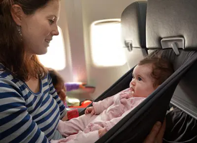در سفر هوایی با نوزاد این نکات را رعایت کنید